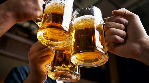 Bia có lợi cho sức khỏe đường ruột của nam giới