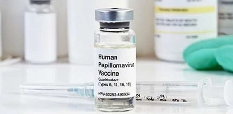 Ngăn ngừa ung thư cổ tử cung bằng cách tiêm chủng ngừa HPV cho cả bé trai
