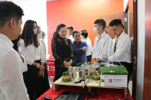 Dùng công nghệ RFID để phân loại hành lý tự động ở sân bay