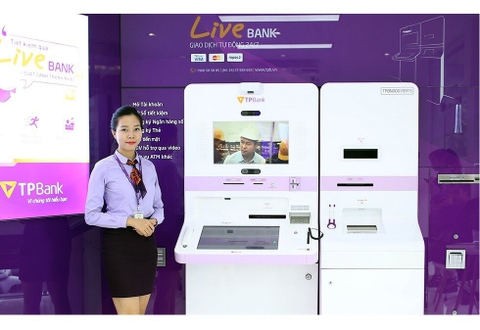 Ngân hàng tăng tốc cuộc đua số hóa nhằm chiếm thị phần