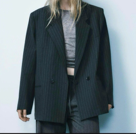 Blazer Zara kẻ chìm