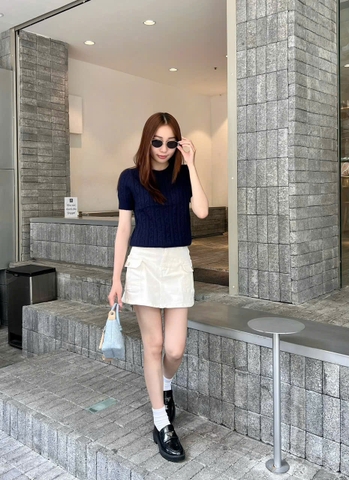 Short váy Zara chất denim co giãn 2 túi hộp