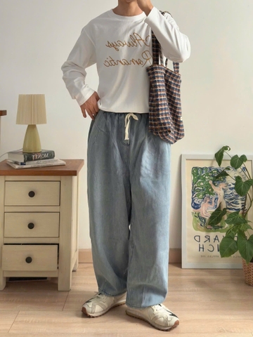 Quần denim ống rộng Mo&Co xanh nhạt