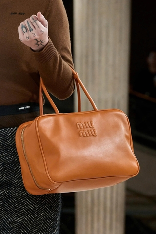 Túi Miumiu da trơn hộp chữ nhật Sz Mini 2 màu