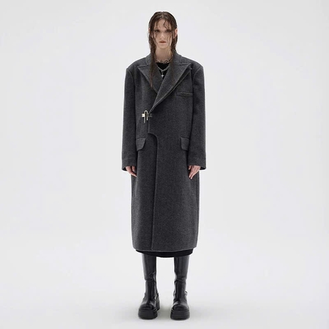 Coat dạ ép MaxMara khuy kim loại
