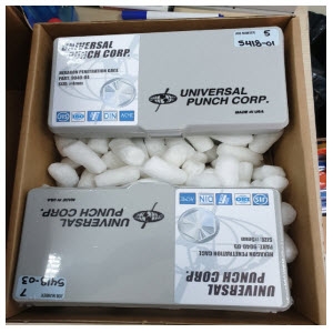 Dụng cụ do Universal punch - Universal punch Corp