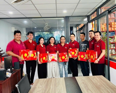 CÔNG TY HẢI LÂM – TRAO GỬI YÊU THƯƠNG, ĐÓN TRĂNG ĐOÀN VIÊN