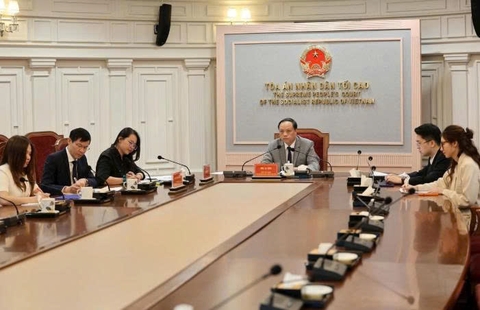 Tăng cường hợp tác quốc tế trong xây dựng Tòa án chuyên biệt tại Trung tâm tài chính