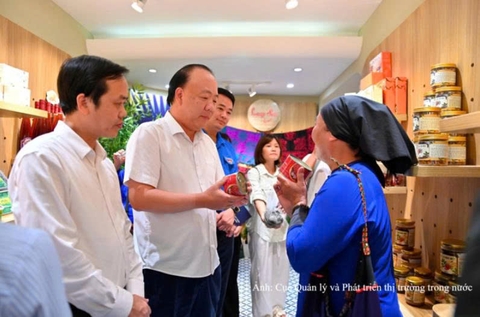 Chi bộ Hạ tầng thương mại tạo đột phá trong tham mưu chính sách