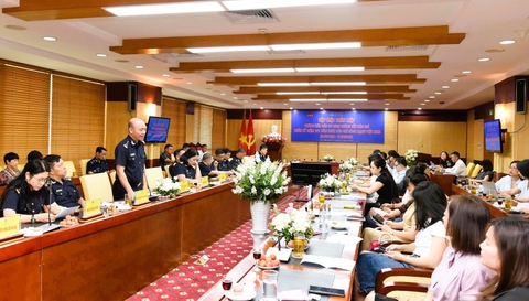 Hải quan Việt Nam đẩy mạnh cải cách, thúc đẩy tăng trưởng kinh tế