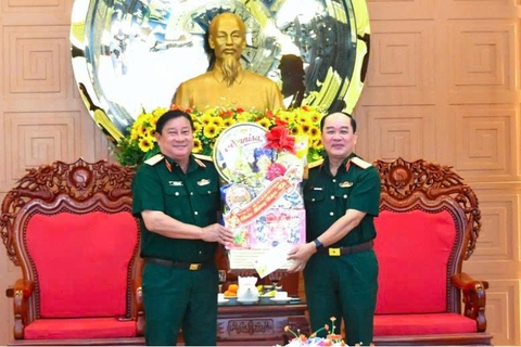 Quân khu 9 chúc tết các cơ quan, đơn vị trên địa bàn tỉnh An Giang