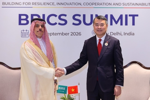 Thủ tướng Lê Minh Hưng tiếp Hoàng thân, Bộ trưởng Ngoại giao Saudi Arabia