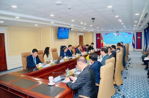 Tăng kết nối hải quan, giữ thông suốt dòng chảy thương mại Việt Nam - Campuchia