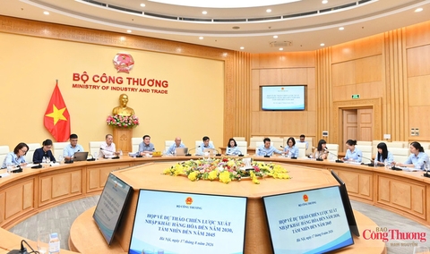 Bộ Công Thương họp về Dự thảo Chiến lược xuất nhập khẩu hàng hóa đến năm 2030, tầm nhìn 2045