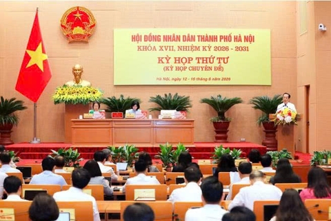 Hà Nội xem xét việc hạn chế phương tiện cá nhân, thu phí giảm ùn tắc giao thông