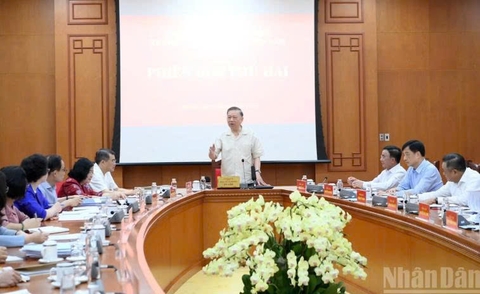 Từng bước chuyển mạnh tư duy từ quản lý văn hóa sang kiến tạo phát triển