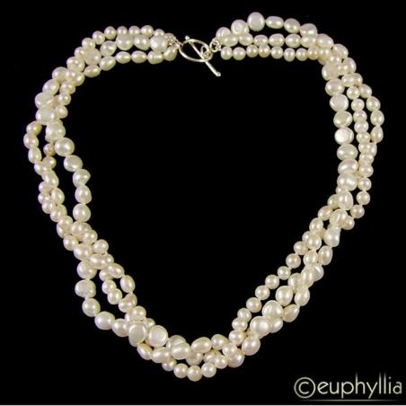 Vòng cổ ngọc trai N253