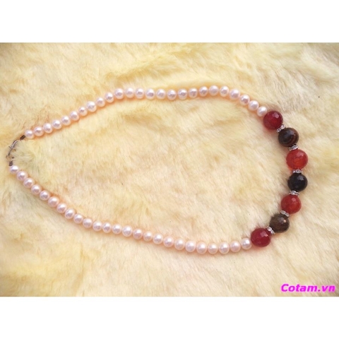 Vòng cổ đá kết hợp ngọc trai D30