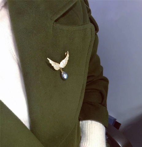 Cài áo ngọc trai Thiên thần Angel PEARL(8-9ly) - CTJ5129