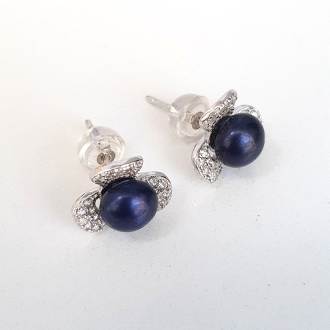 Bông hoa khuyên tai nữ Kiểu nụ Cỏ ba lá  TRIFOLIUM PEARL(7ly) - CTJ0107