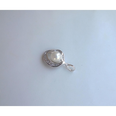 Mặt dây ngọc trai MT9