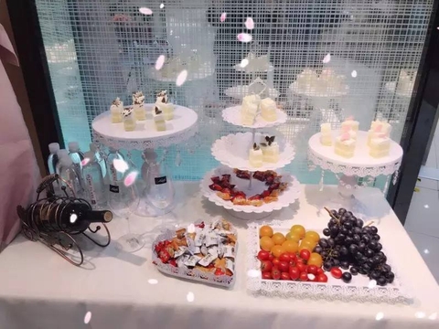 NHỮNG PHỤ KIỆN TRANG TRÍ KHÔNG THỂ THIẾU TRONG BÀN TIỆC CƯỚI