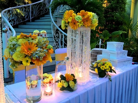 6 cách trang trí bàn cưới đẹp đơn giản chẳng cần thuê đến chuyên gia