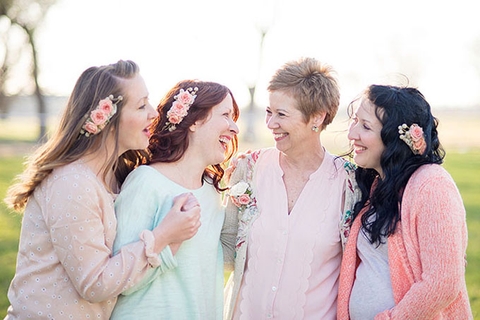 Hướng dẫn tự làm hoa cài tóc cô dâu cực dễ