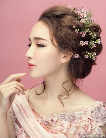 Những kiểu tóc cô dâu xinh lung linh trong mùa cưới 2017