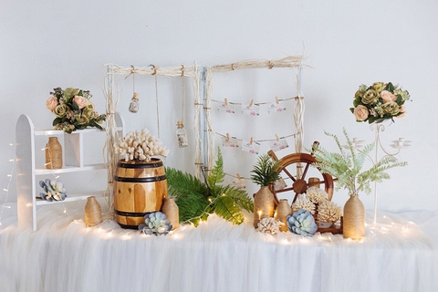 Gợi ý cách tự trang trí bàn tiệc cưới Gallery đơn giản đẹp như mơ