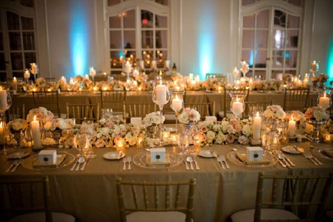 Cách bài trí bàn tiệc cưới sang trọng trong ngày thành hôn