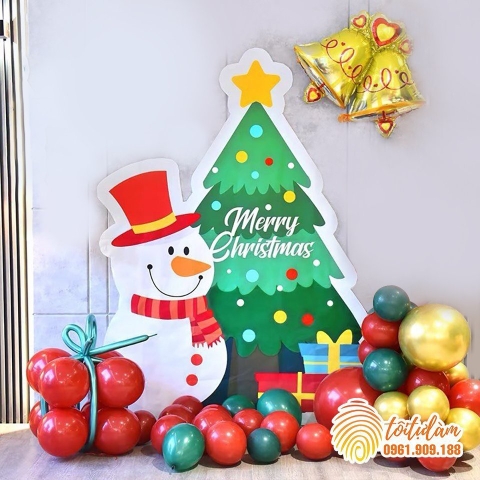 TRANG TRÍ GIÁNG SINH ĐƠN GIẢN TẠI LỚP HỌC