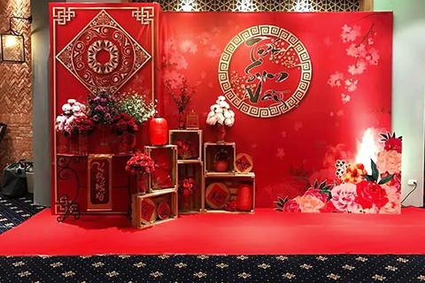 TRANG TRÍ TẤT NIÊN TRUYỀN THỐNG