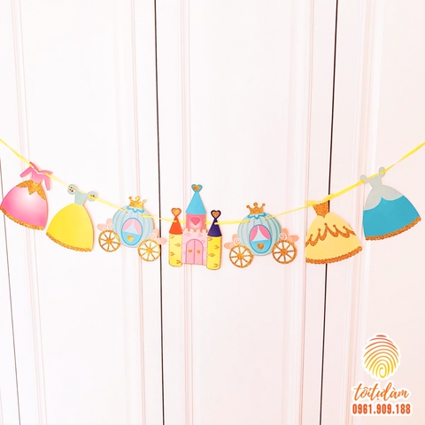 Dây treo lâu đài