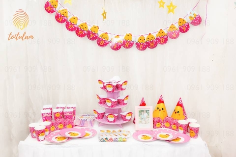 Set bàn handmade gà con hồng