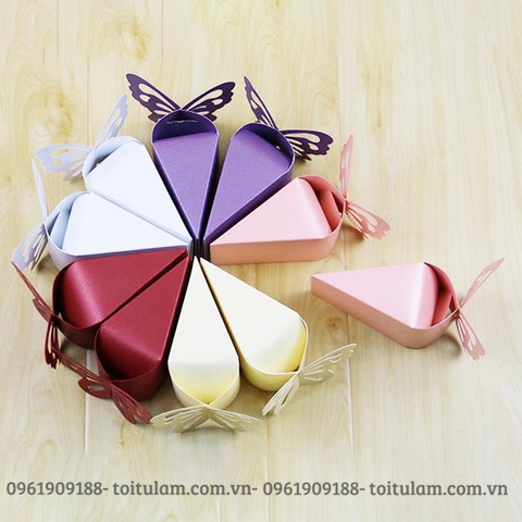 Hộp đựng quà cánh bướm tam giác
