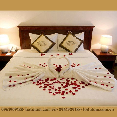 Khăn gấp thiên nga