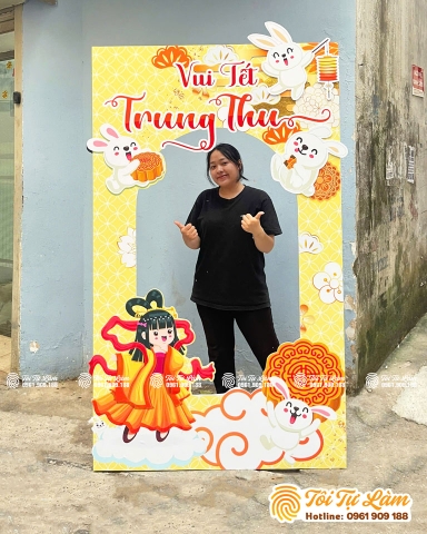 Khung check in chụp ảnh trung thu