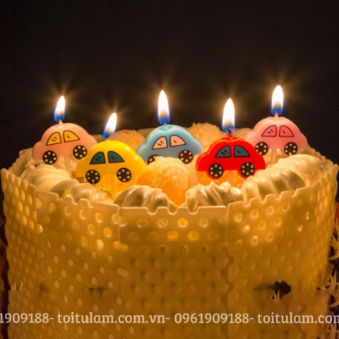 nến họa tiết OTO CON