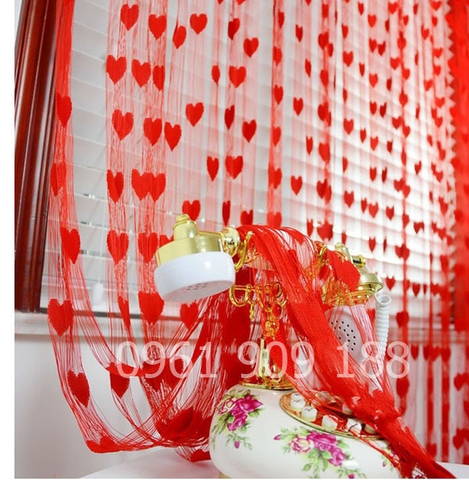 Phụ kiện cưới - rèm trái tim