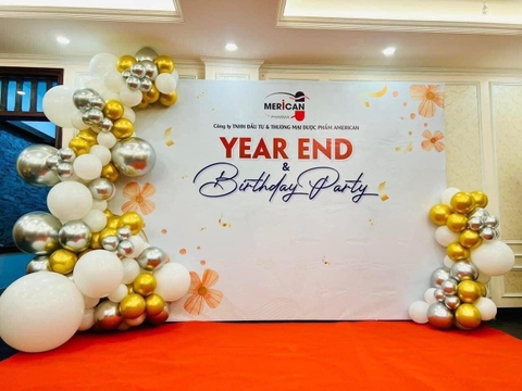 TRANG TRÍ TẤT NIÊN VĂN PHÒNG TONE VÀNG BẠC