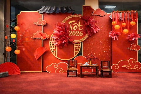 TRANG TRÍ TẾT ĐƠN GIẢN , SANG TRỌNG CHO CÔNG TY