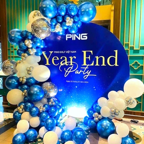 TRANG TRÍ  YEAR END PARTY TẠI NHÀ HÀNG