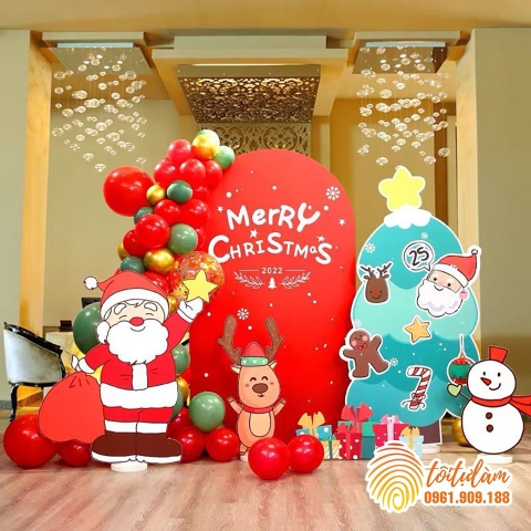 TRANG TRÍ GIÁNG SINH TẠI NHÀ HÀNG