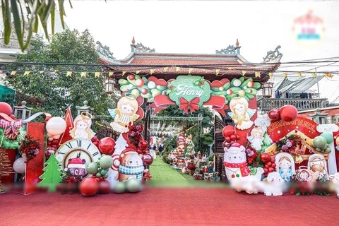 TRANG TRÍ TRỌN GÓI CỔNG NHÀ THỜ GIÁNG SINH