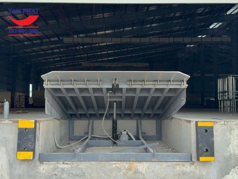 Dock Leveler