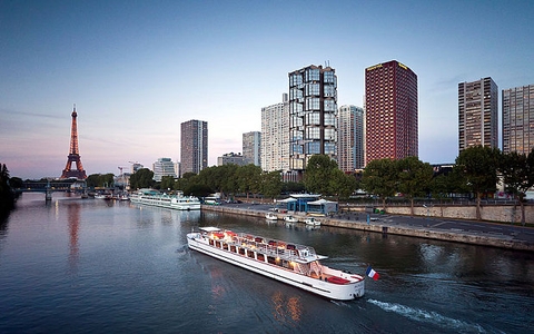 Paris xây khách sạn nổi đầu tiên trên sông Seine