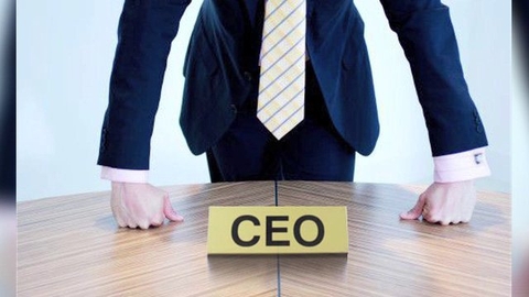 Lương CEO Mỹ cao gấp 300 lần nhân viên