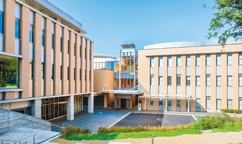 Shukutoku University