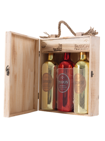 Hộp Gỗ 3 Chai Passion Gran Reserva ( 2 vàng, 1 đỏ )